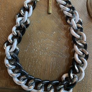 BCBG statement necklace